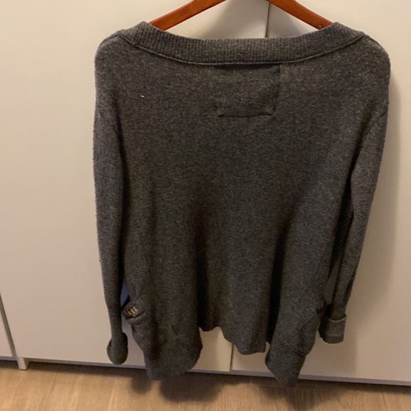 Sweater for those chillier days… - Picture 2 of 4